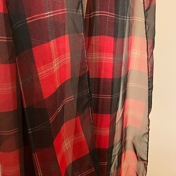 Sheer infinity scarf red and black plaid, size OS - Picture 4 of 5